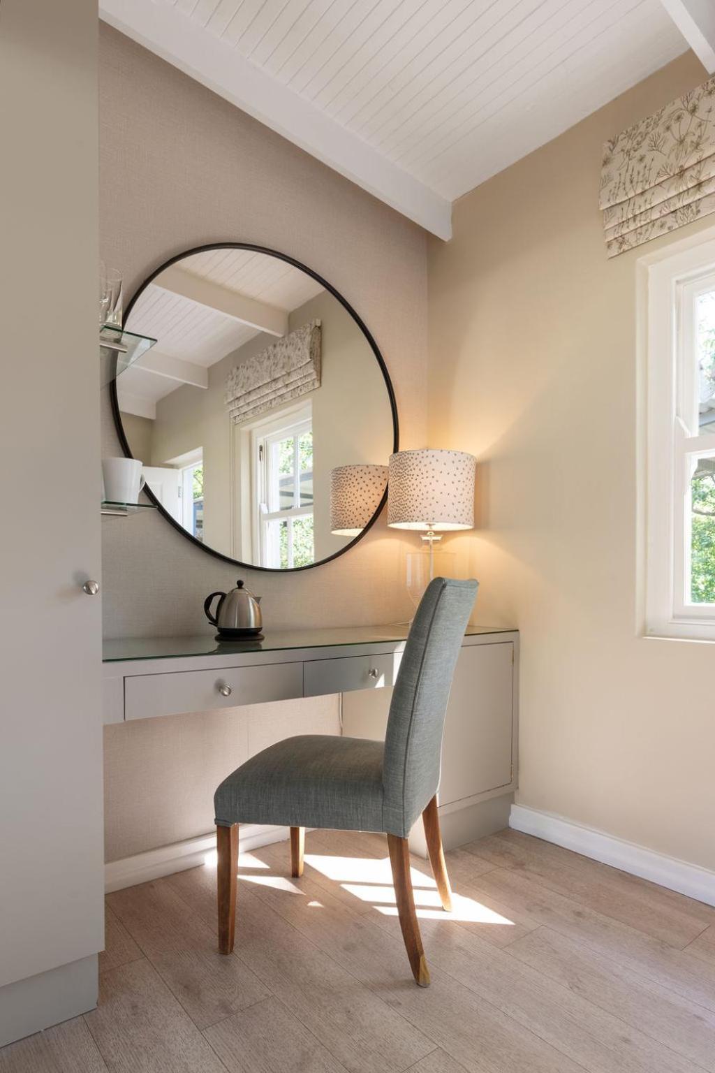 Lavender Farm Boutique Guest House Franschhoek Bagian luar foto